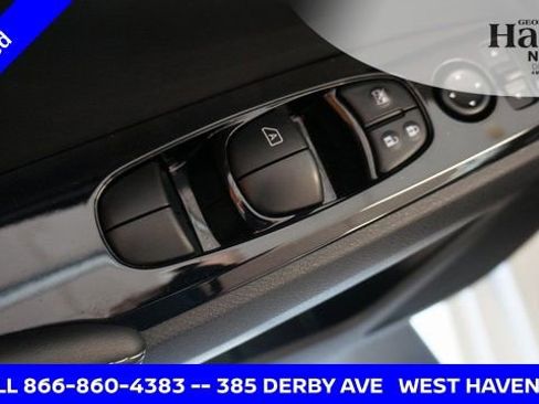 Certified 2025 Nissan Altima 2.5 SL image 28