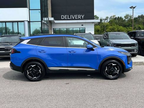 Certified 2026 Kia Sportage EX w/ EX Panorama Roof Package AWD/4WD image 28