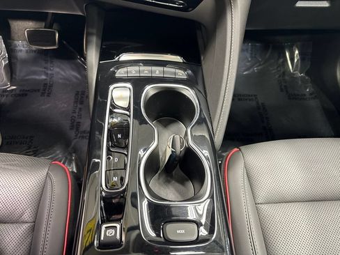 Used 2023 Buick Envision Essence w/ Sport Touring Package AWD/4WD image 25
