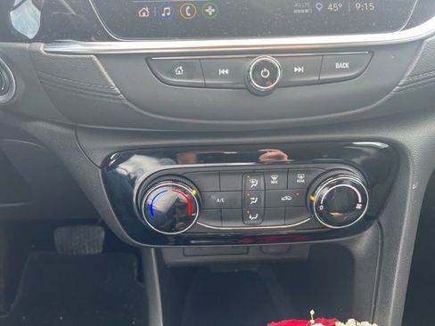 Used 2021 Buick Encore GX Preferred image 10