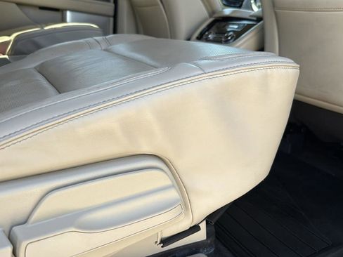 Used 2019 Lincoln Navigator L Reserve image 27