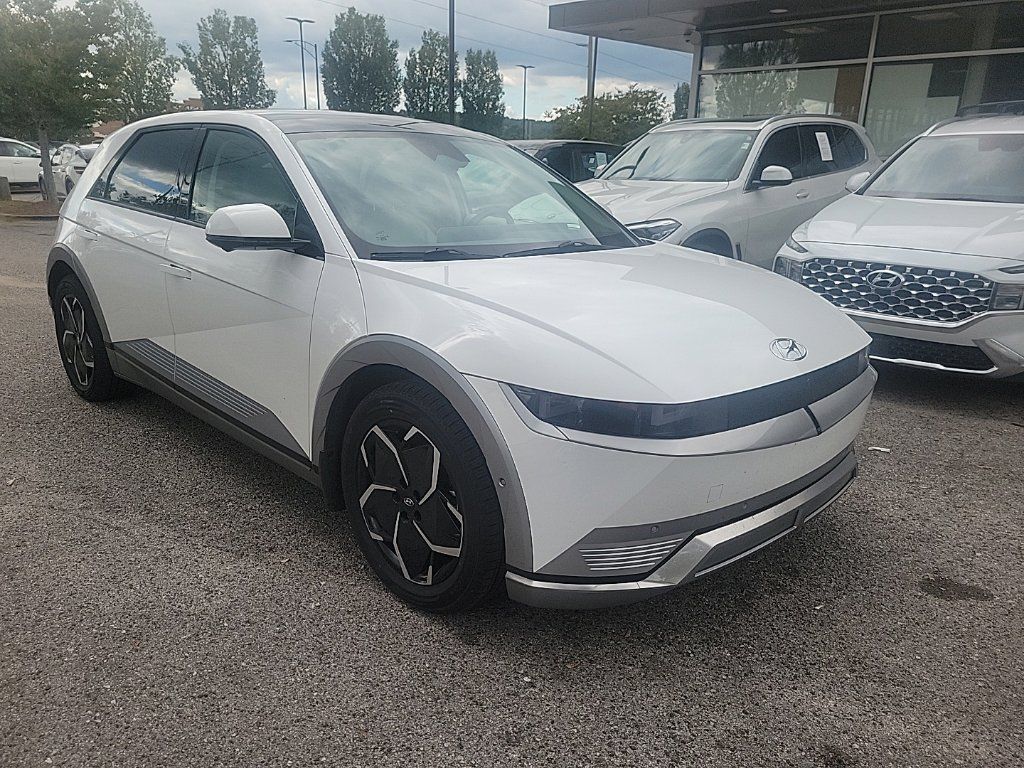 Used 2024 Hyundai Ioniq 5 Limited RWD image 2
