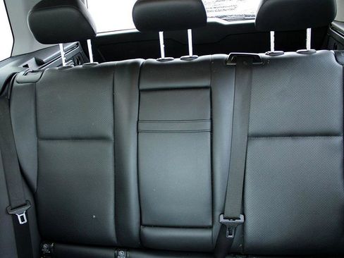 Used 2014 Mercedes-Benz GLK 350 2WD image 11