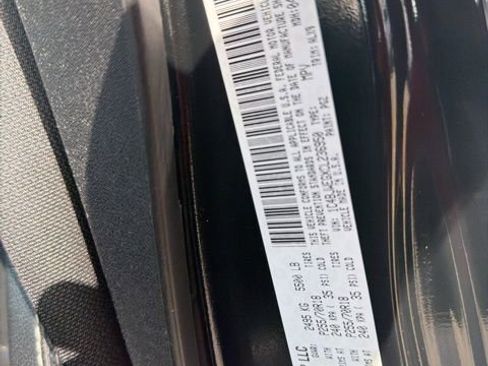 Used 2012 Jeep Wrangler Unlimited Sahara w/ Connectivity Group image 10