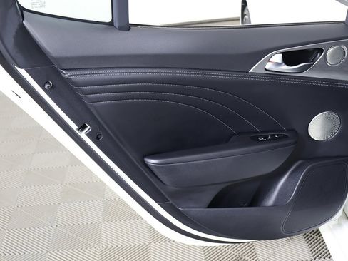 Used 2023 Kia Stinger GT2 image 30