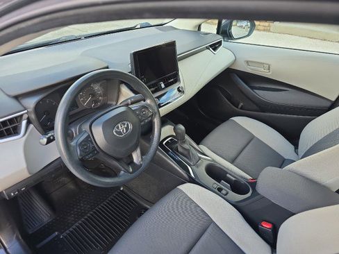 Used 2023 Toyota Corolla LE image 17