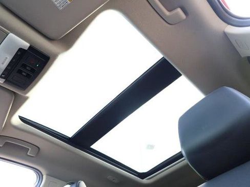 Certified 2025 Nissan Rogue SV w/ SV Premium Package image 11