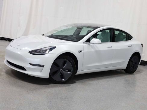 Used 2020 Tesla Model 3 Long Range image 1