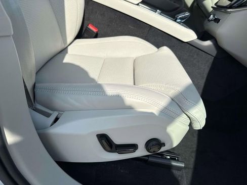 New 2026 Volvo XC90 B6 Ultra w/ Protection Package image 13