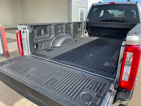 Used 2024 Ford F250 XLT image 14