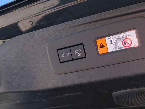 Used 2025 Lexus GX 550 AWD/4WD image 40