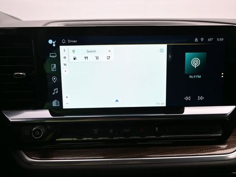 Used 2024 Chevrolet Silverado 2500 LT image 17