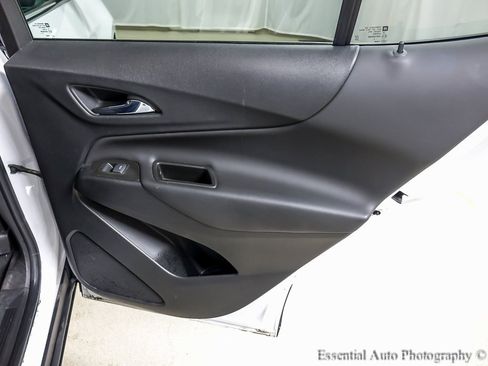 Used 2023 Chevrolet Equinox LT image 22