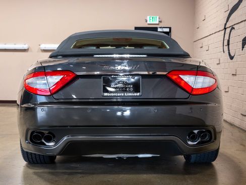 Used 2014 Maserati GranTurismo Convertible RWD image 10