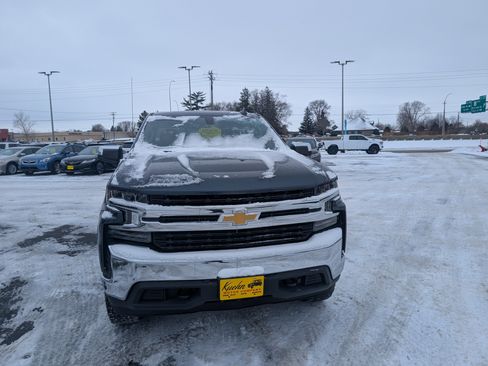Used 2020 Chevrolet Silverado 1500 LT w/ All-Star Edition image 3