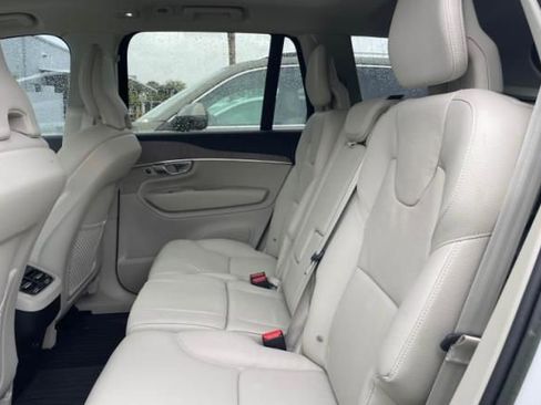Used 2023 Volvo XC90 B6 Plus w/ Protection Package Premier image 6