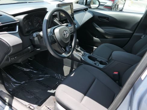 Used 2023 Toyota Corolla LE FWD image 12