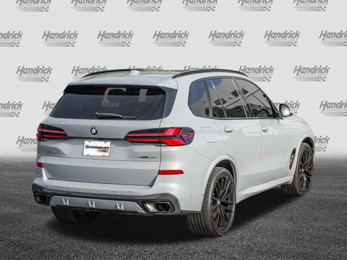 Used 2024 BMW X5 sDrive40i w/ M Sport Package RWD image 9