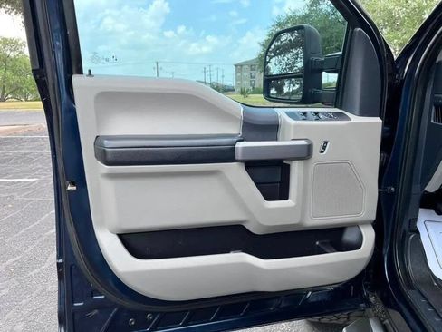 Used 2022 Ford F250 XLT AWD/4WD image 22