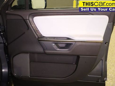 Used 2025 Rivian R1S Adventure image 35