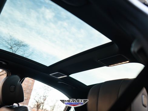 Used 2018 Mercedes-Benz S 560 4MATIC Sedan image 43