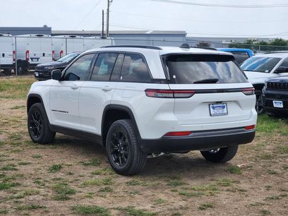 New 2026 Jeep Grand Cherokee Altitude