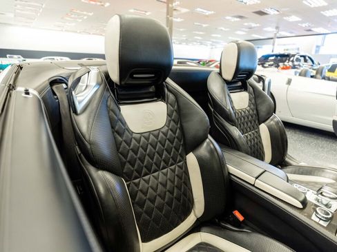 Used 2016 Mercedes-Benz SL 63 AMG image 18