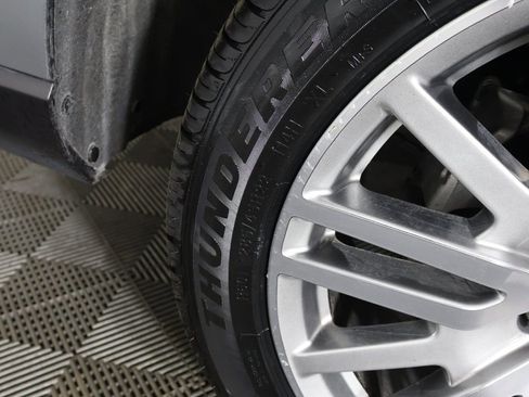 Used 2024 Ford Expedition Limited image 26