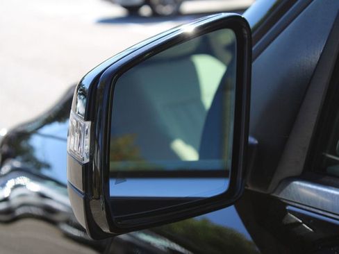 Used 2016 Mercedes-Benz GLE 350 4MATIC w/ Premium Package image 34