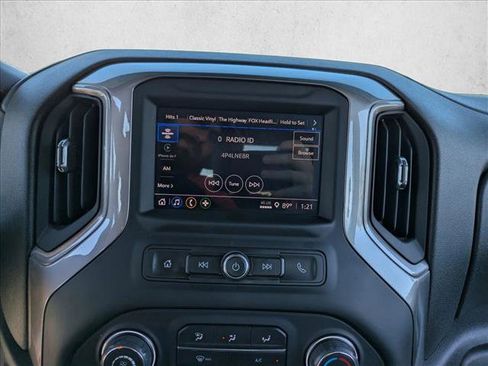 Used 2024 Chevrolet Silverado 1500 Custom image 14