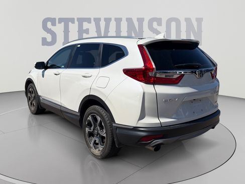 Used 2018 Honda CR-V Touring image 3