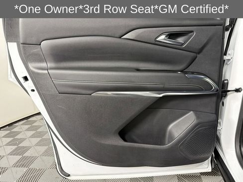 Used 2024 Chevrolet Traverse LT image 21