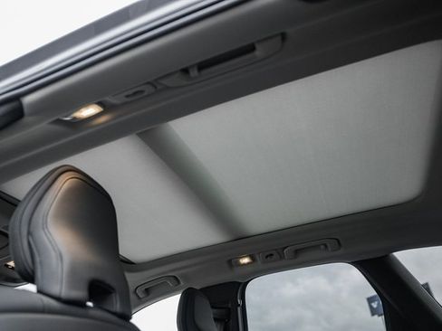 New 2026 Volvo XC60 B5 Plus w/ Protection Package Premier image 35