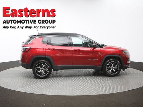 Used 2025 Jeep Compass Limited AWD/4WD image 45