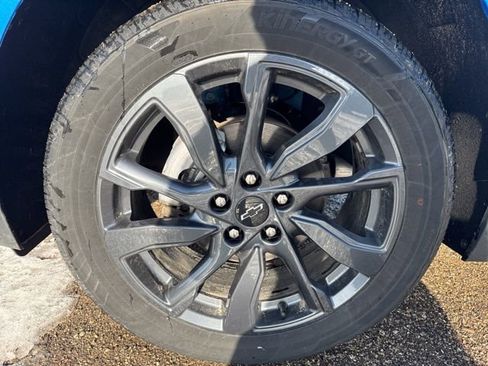 Used 2024 Chevrolet Equinox RS w/ LPO, Floor Liner Package AWD/4WD image 11