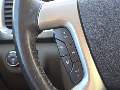 Used 2017 GMC Acadia Limited SLT image 28