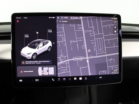 Used 2021 Tesla Model Y Long Range image 13