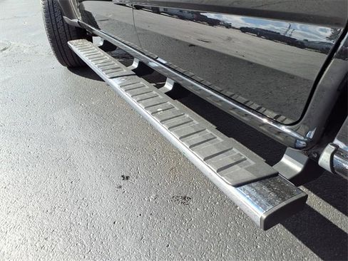 Used 2021 GMC Canyon Denali image 34