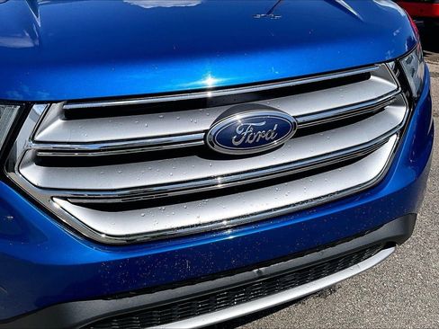 Used 2018 Ford Edge SEL w/ Equipment Group 201A AWD/4WD image 3