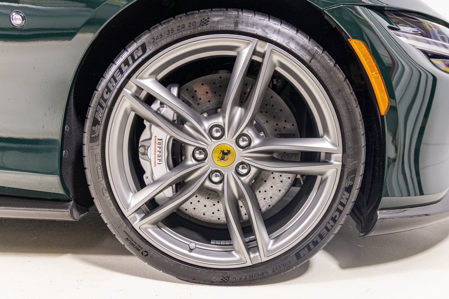Used 2021 Ferrari Roma RWD image 15