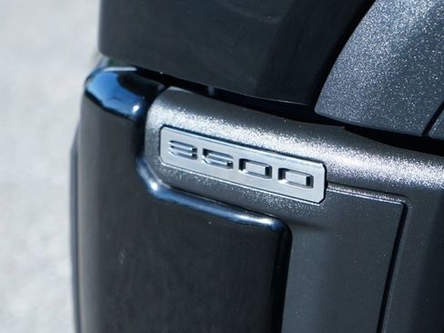 Used 2024 GMC Sierra 3500 Denali Ultimate image 57