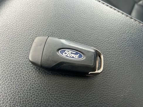 Used 2022 Ford F350 Lariat w/ Camper Package AWD/4WD image 34