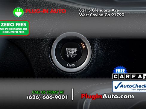 Used 2018 Dodge Challenger R/T Scat Pack RWD image 18