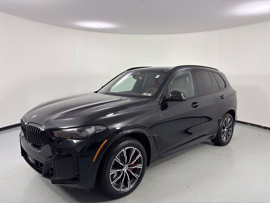 Certified 2024 BMW X5 xDrive40i w/ M Sport Package AWD/4WD image 4