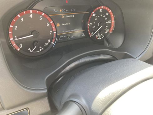 New 2026 Nissan Frontier PRO-4X w/ Pro-4x Convenience Package image 13