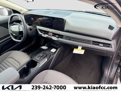 New 2025 Kia K4 EX image 13