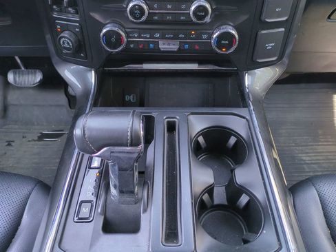 Certified 2022 Ford F150 Lariat w/ Equipment Group 502A High image 24