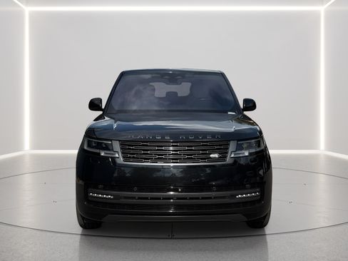 Used 2023 Land Rover Range Rover SE AWD/4WD image 8