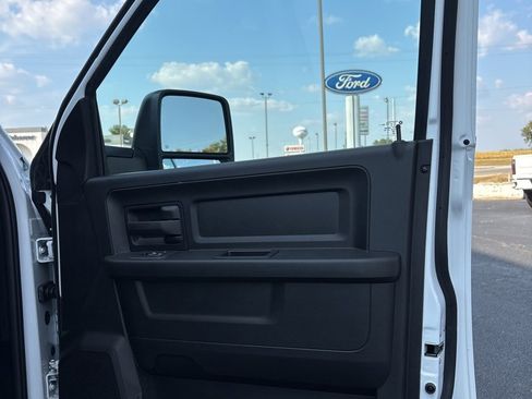 New 2026 RAM 3500 Tradesman w/ Chrome Appearance Group image 29