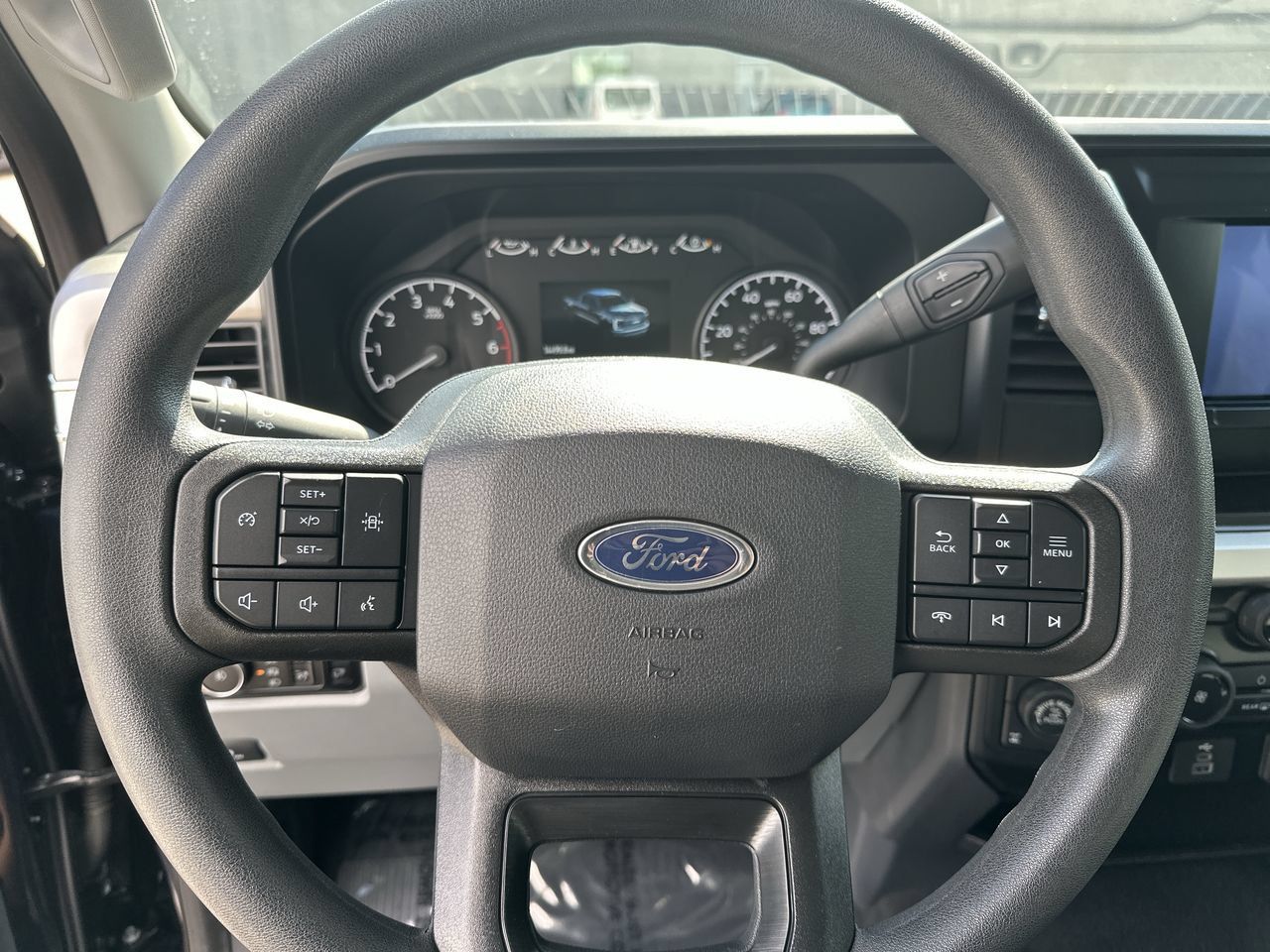Used 2025 Ford F350 XLT w/ Tremor Off-Road Package AWD/4WD image 5